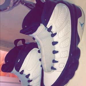 Jordan Retro 9 UNC Blue
